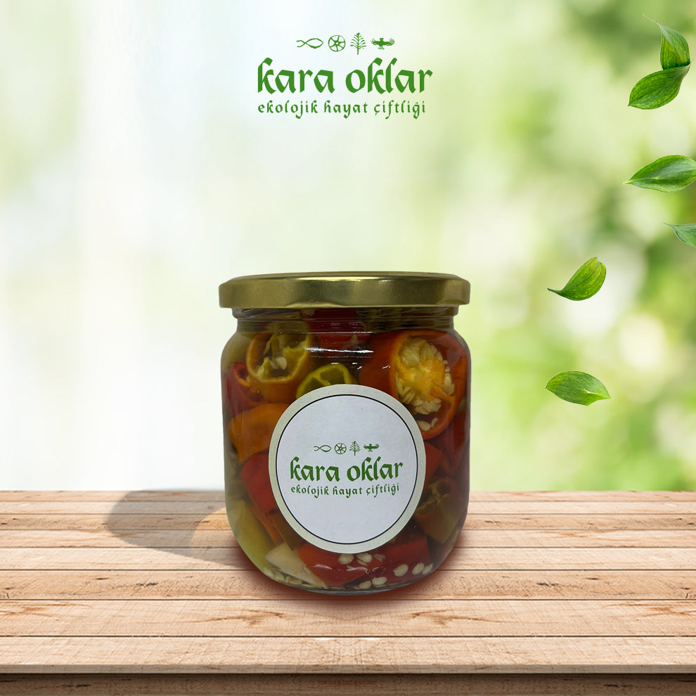 Kara Oklar Acı Köy Biberi Turşusu (1)